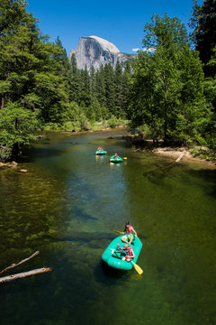 Yosemite valley with a group of kayakers