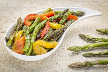 roasted asparagus salad