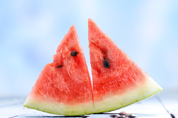 fresh watermelon slices
