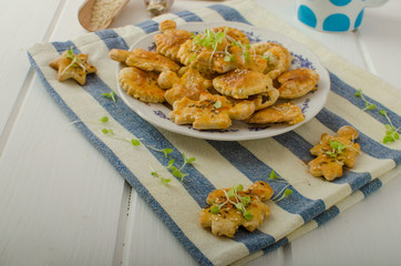 Savory puff pastry