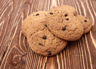 oat cookies on wooden table