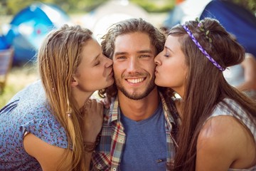 Handsome hipster is a hit with the ladies