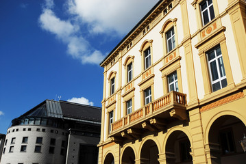 Hausfassaden - alt und neu © H.D.Volz