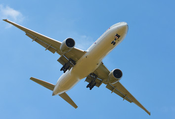 avion de ligne 2015 F