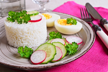 White rice with radish, cucumber and eggs
