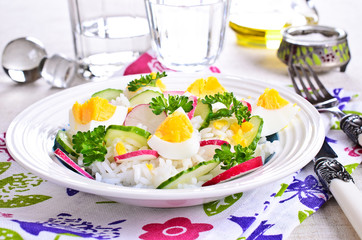 White rice with radish, cucumber and eggs