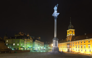 Fototapeta na wymiar Old Town in Warsaw at night, Poland.