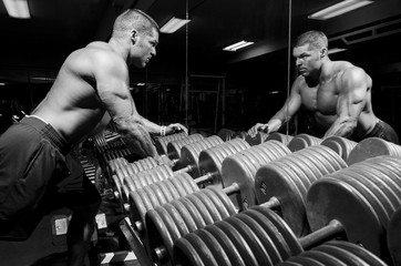 Body builder by mirror