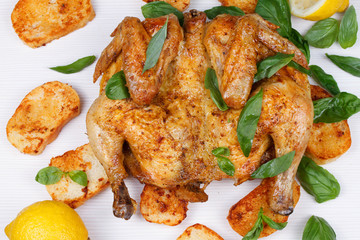 Chicken on Bread With Herbs and Lemon