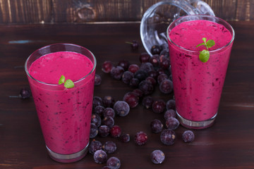 Frozen black currant milkshakes with mint