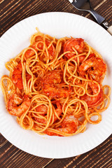 Spaghetti with spicy shrimps