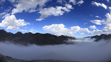 The Pass of Mountain Zheduo