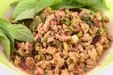 Thai Spicy minced meat salad