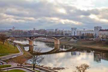 Мост через реку Западная Двина. Витебск. Беларусь