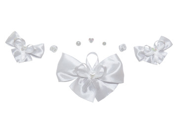 bows of white ribbon