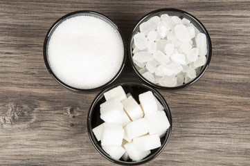 different kind of white and brown sugar