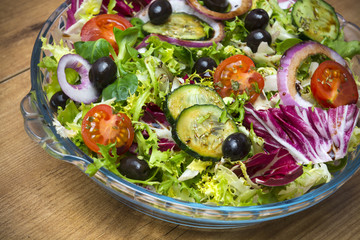 Ensalada aliñada