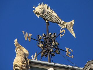 Obraz premium Fish Weather Vane at Old Billingsgate Fish Market in London