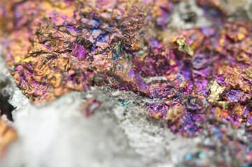 Obraz premium Chalcopyrite in quartz, It has the chemical formula (CuFeS2).