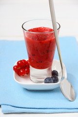 Red currant, raspberry, blueberry smoothie