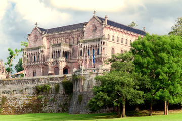 Fototapeta na wymiar Palace Sobrellano, Comillas, Cantabria, Spine