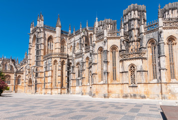 Fototapeta na wymiar Facade of Batalha Monastery in Portugal