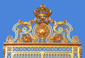 Fototapeta na wymiar Château de Versailles, couronne de la grille royale,