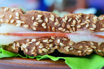 Integral toast, ham and cheese sandwich 6