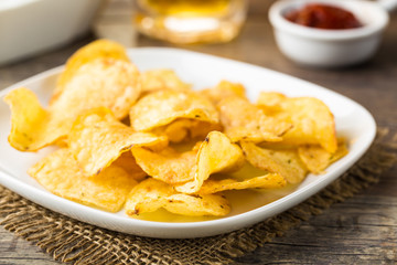 Kartoffelchips - potato crisps