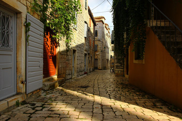Old Romantic Street