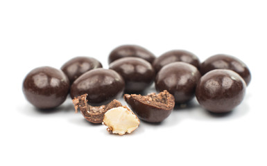 almonds in chocolate