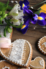 gingerbread heart-shaped