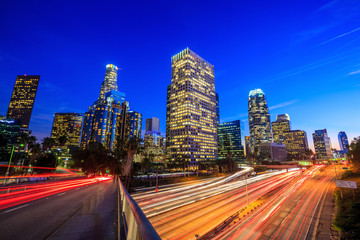 Fototapeta na wymiar Downtown Los Angeles skyline during rush hour