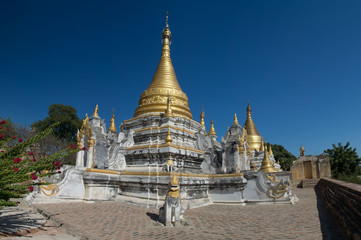 Fototapeta premium Myanmar, Burma, Mandalay