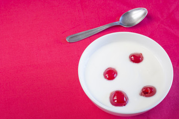 Yogourt with cherry fruit