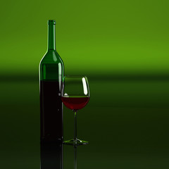 Gefülltes Weinglas vor grünem Hintergrund