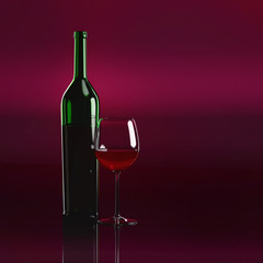 Gefülltes Weinglas vor rotem Hintergrund