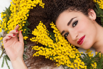Donna mimosa