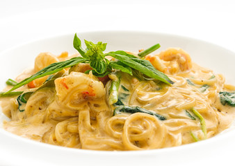 Spaghetti bolognese in white plate