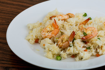 Fried rice with prawns