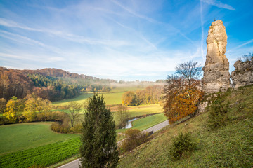 Spitzer Stein im Lautertal bei Reutlingen