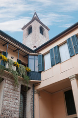 fassade eines hauses in verona
