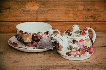 Tea Set with Vintage Pattern