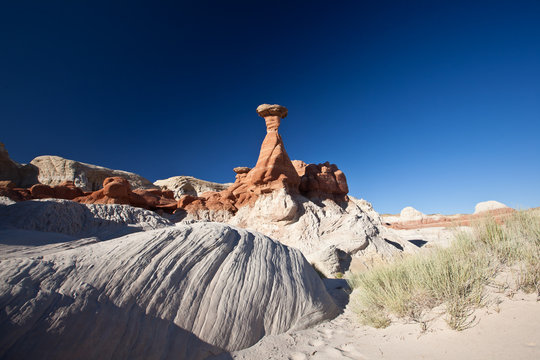 Paria Rimrocks Red Toadstool Hoodoos