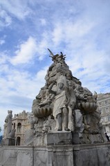 Fototapeta na wymiar Fontaine des quatre monuments, Trieste