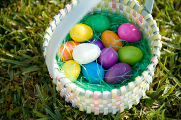 Beautiful wedding flowers with rings