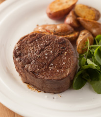 Filet with Potatos