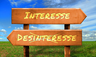 Strassenschild 33 - Interesse