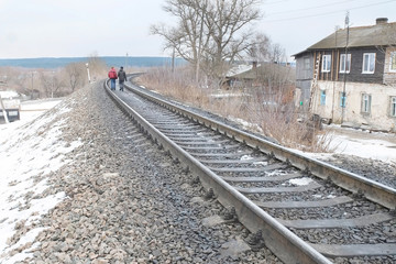 KOZELSK : the image of a railroad tracks