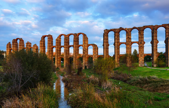 Acueducto de los Milagros - Roman aqueduct. Merida